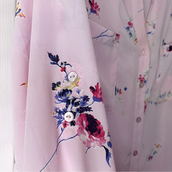 Roaman’s Lightweight Floral & Pink Plus Size Women’s Blouse 32W (3X) - Picture 7 of 13